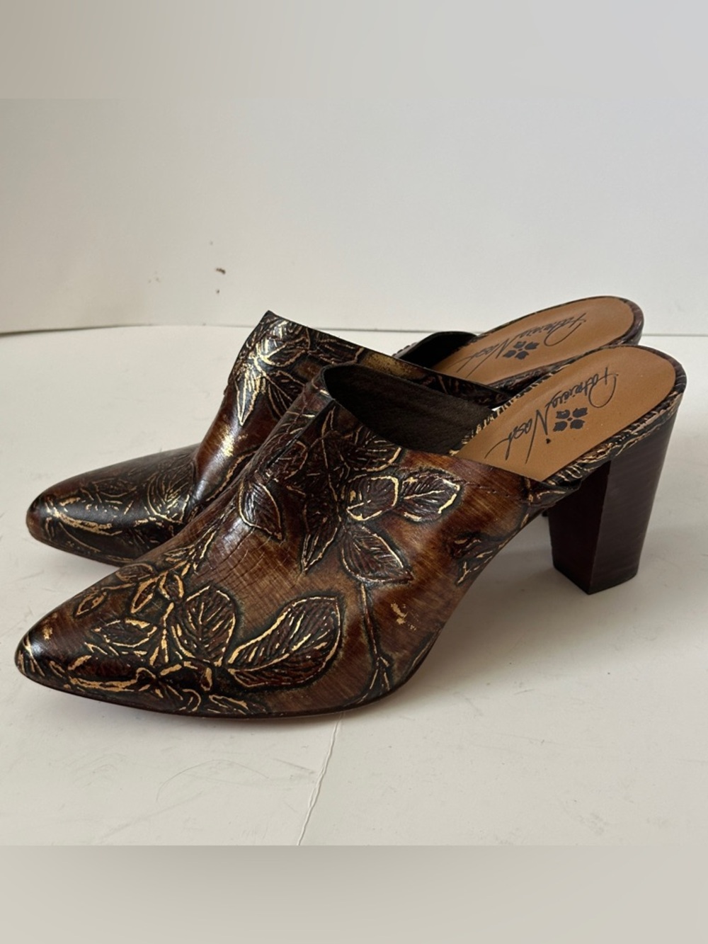 Patricia Nash Women's Ruffina Brown Gold Painted Floral Leather Mule Heels Sz 10